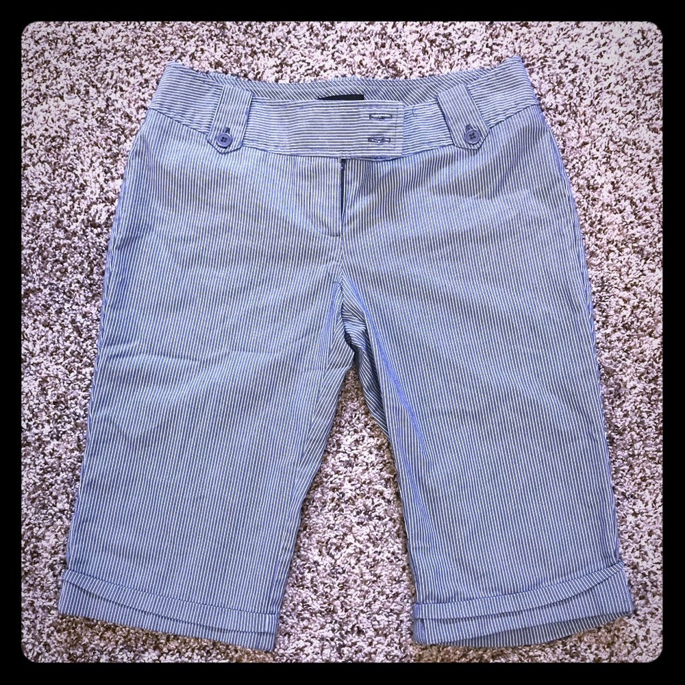 Pin stripped shorts